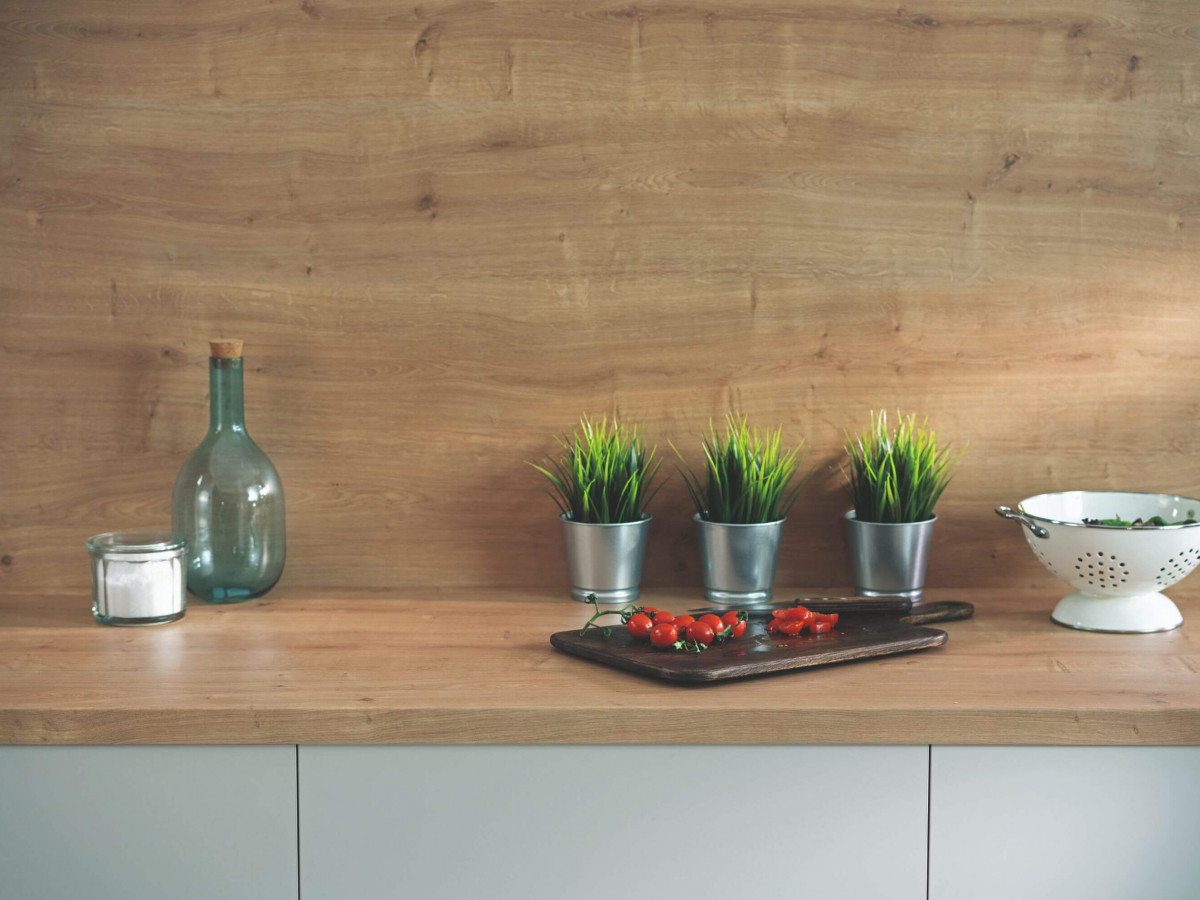 Learn more about our Egger kitchen splashbacks